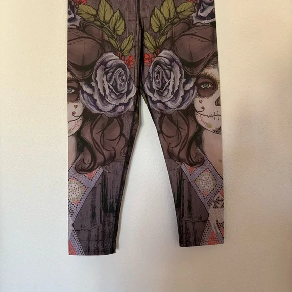 Eagle Rock Werkshop Size M Compression Dark Sugar Skull Face Triathlon - Picture 3 of 8